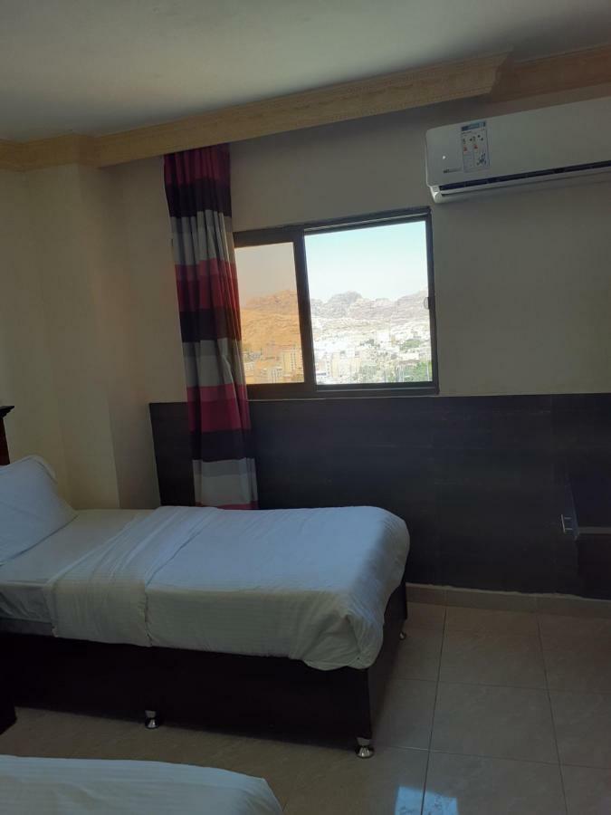 Petra Visitors Hotel Wadi Musa Exteriör bild